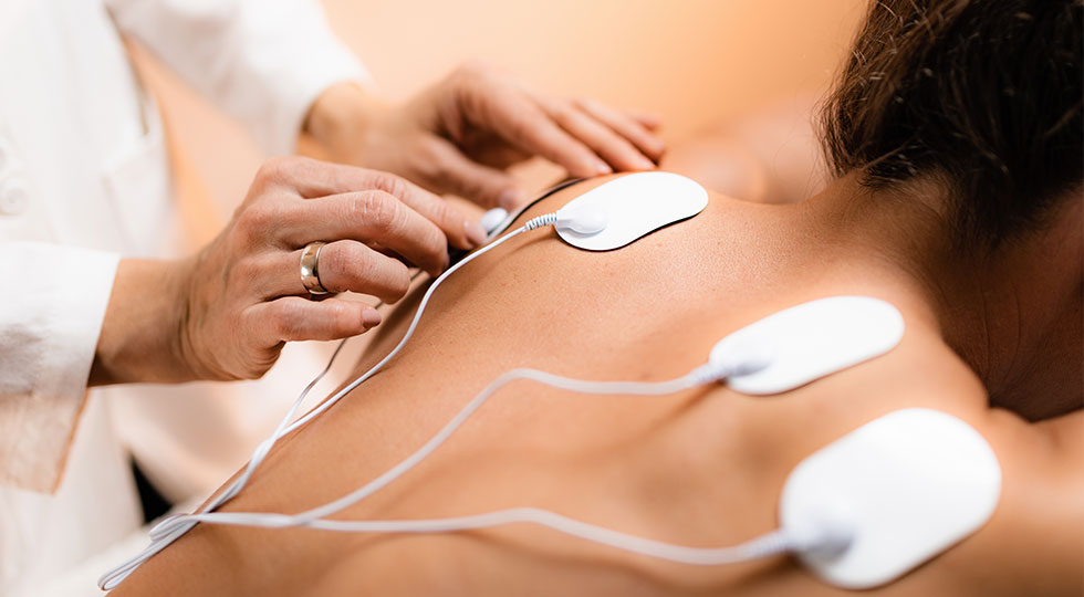 الأقطاب الكهربائية العلاجية